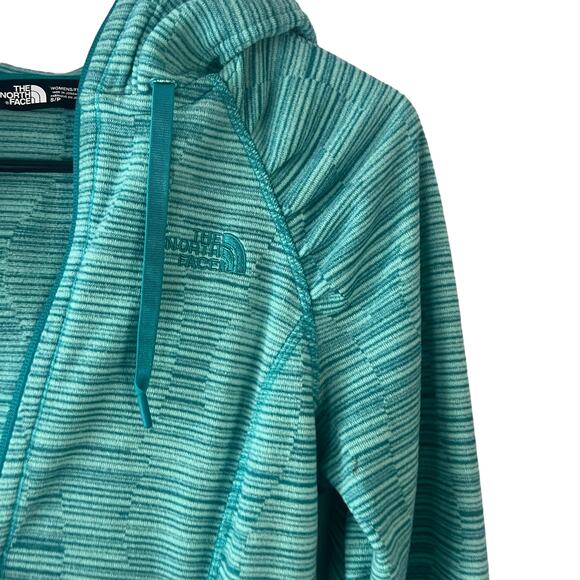 The North Face Women's Size Small P Green Fleece Hooded Zip Sweater - Picture 4 of 9